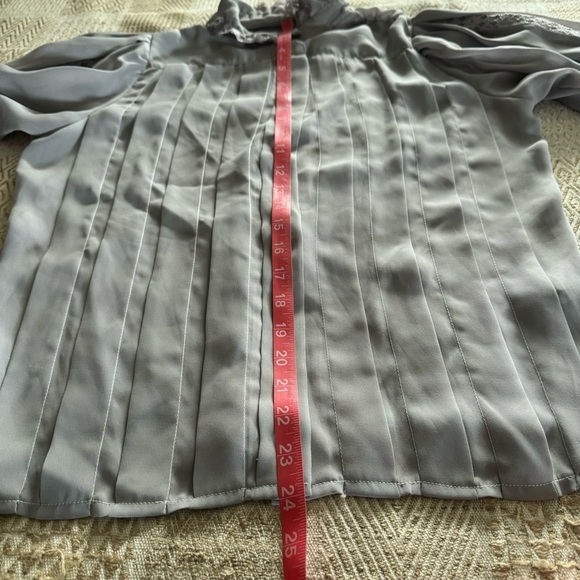 Vintage Sheer Ruffle High Neck Lace Blouse - Picture 8 of 9